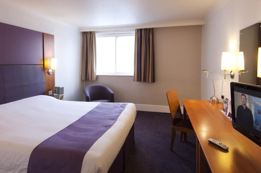 Premier Inn Dover East Εξωτερικό φωτογραφία